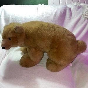 Vintage Pili co. Bear 22”